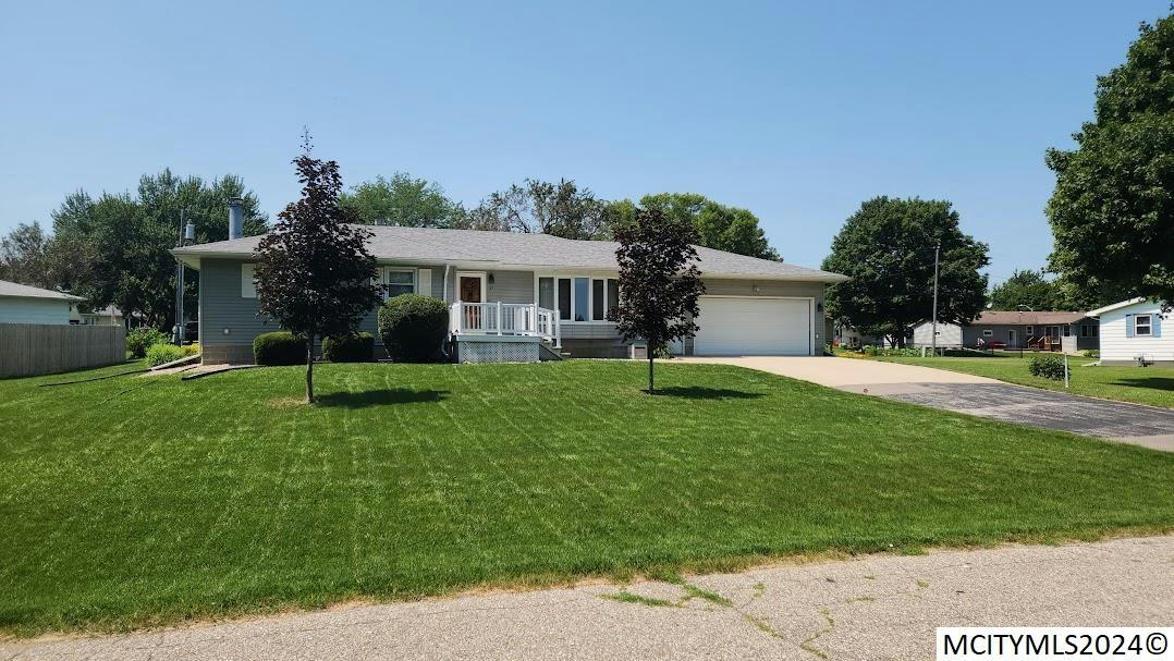 37 CIRCLE TER, MANLY, IA 50456, photo 1 of 27